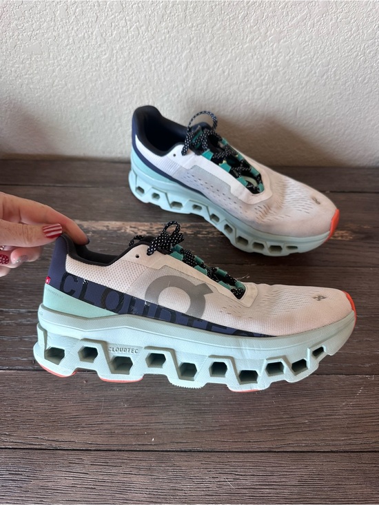On Running Shoes - On Cloud CloudMonster Running shoes